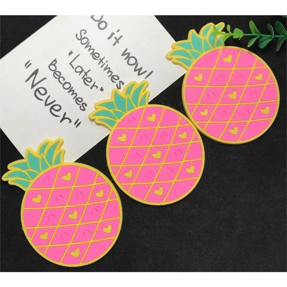 Suport pentru Pahar, Model Ananas, din PVC, 12 x 9 cm, Rezistent la Caldura, Roz (2)