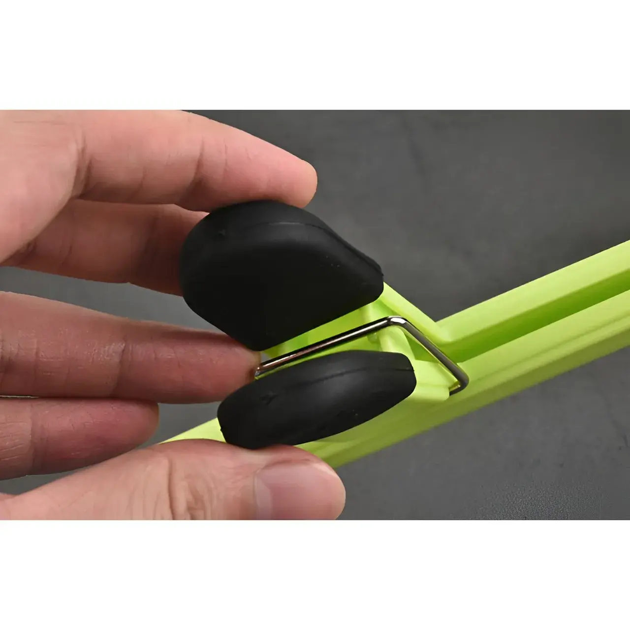 Cleste Multifunctional pentru Sigilarea Pungilor, din Plastic, Mentine Alimentele Proaspete, 7x6.5 cm, Verde (2)