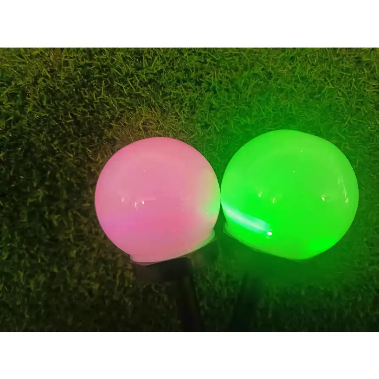 Lampa solara LED pentru Gradina, Set 2 Bucati, Tip Glob/Sferica, 37 cm, Diametru 10 cm, Buton On-Off, Multicolor, Negru/Alb (7)