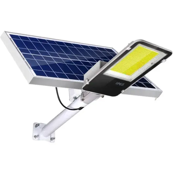 Proiector LED pentru stalp, casa, perete cu suport metalic inclus, 38,5 cm x 14,2 cm, Rezistent la Apa IP65, cu Panou Solar, 240 COB LED, 50 W, Senzor de lumina, Timer, cu Telecomanda, intensitate reglabila, kit montaj inclus, Lumina Rece
