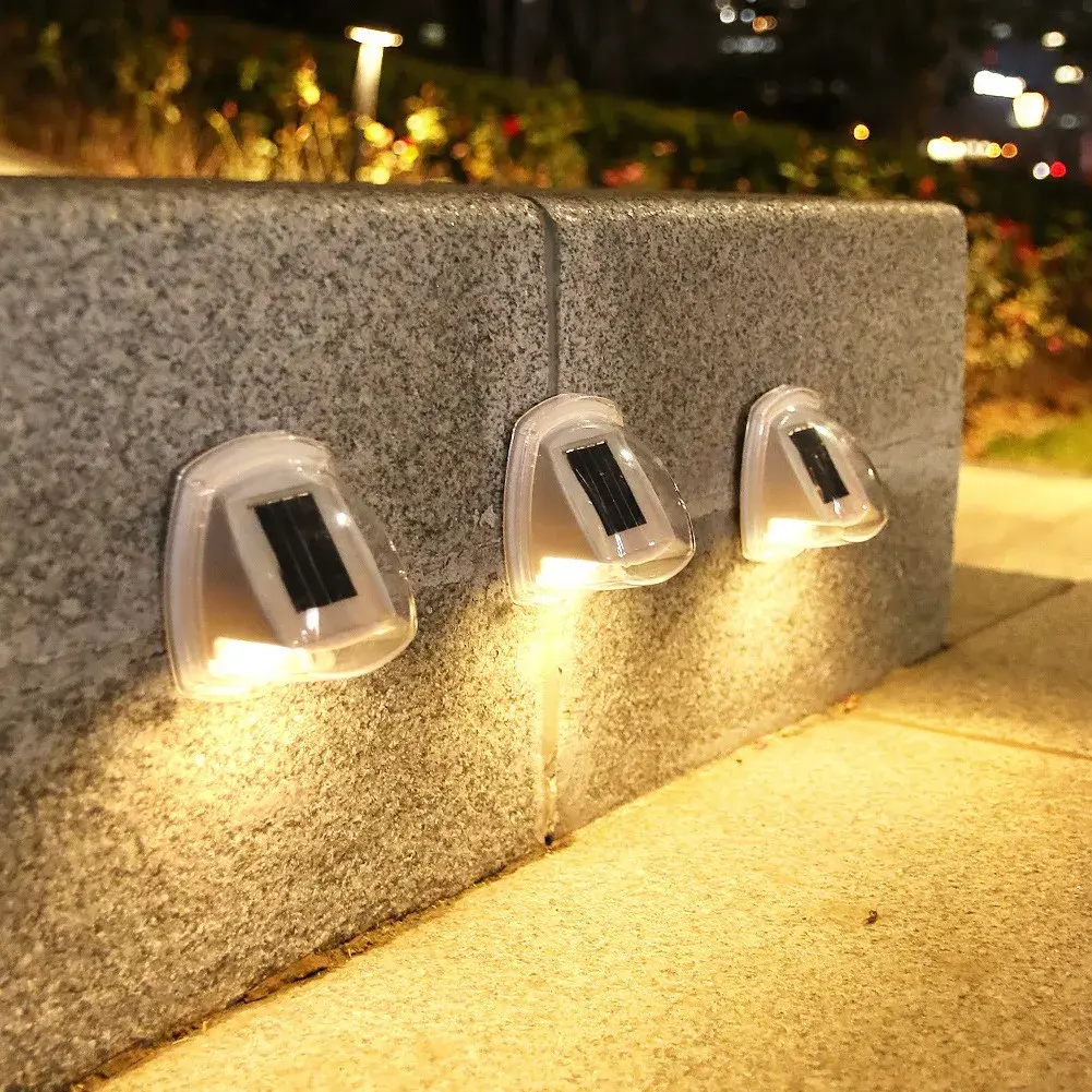 Lampa Solara LED pentru Gradina, Set 2 Bucati, Tip Aplica pe Perete, 8.5 x 9 cm, 2V, ABS, 600mAh, Rezistent la apa, 8 LED-uri Alb Calda, Alb