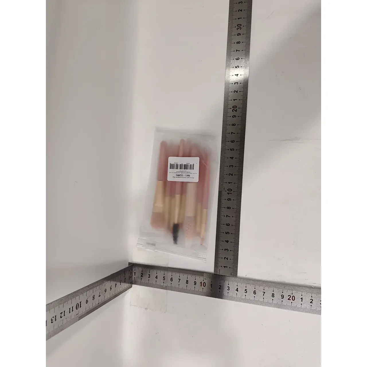 Mini Set Profesional 8 Pensule de Machiaj, cu Peri Moi și Densi, pentru Fond de Ten, Pudră, Blush, Fard și Sprâncene, Roz (6)