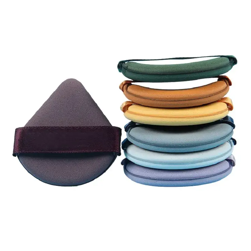 Set 7 Bureti de Machiaj Triunghi, Reutilizabili, Utilizare Umeda sau Uscata, 5.5 x 5.5 x 1.3 cm, Powder Puff, Multicolor