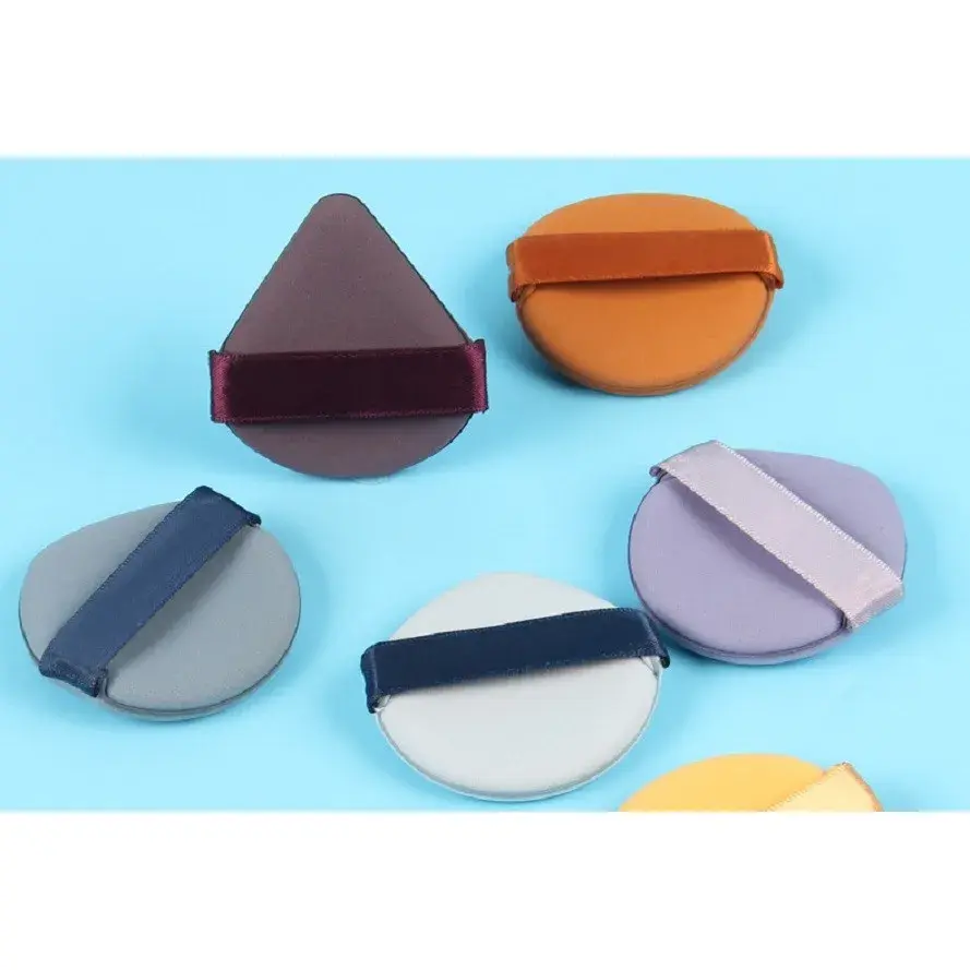 Set 7 Bureti de Machiaj Triunghi, Reutilizabili, Utilizare Umeda sau Uscata, 5.5 x 5.5 x 1.3 cm, Powder Puff, Multicolor (6)