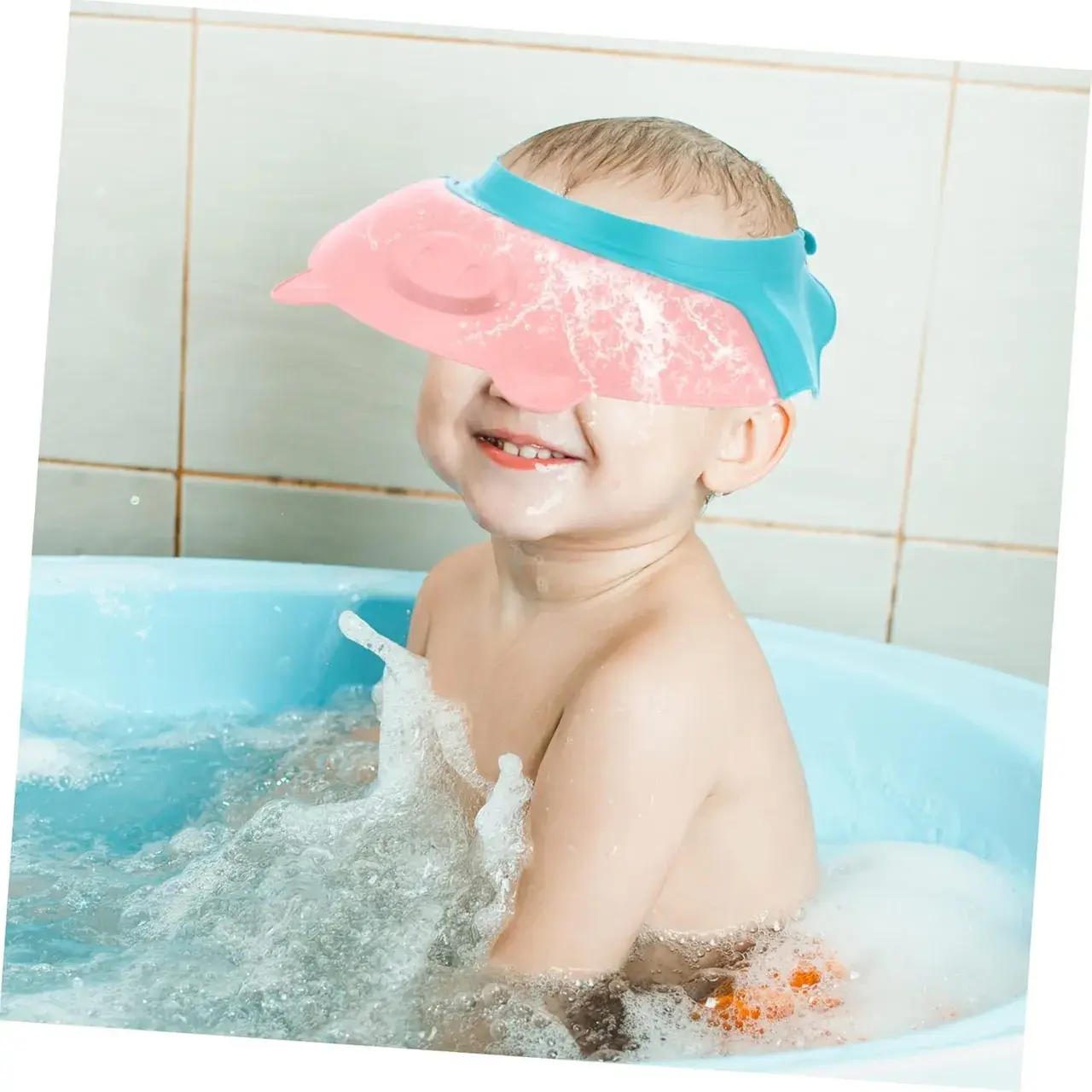 Viziera de Protectie Baie Pentru Copii, Fippy, Model Purcelus, Dimensiune ajustabila, Durabil, Usor de curatat, Impotriva Samponului, pentru Ochi si Urechi, TPE+PP, 23x23 cm, Roz (7)