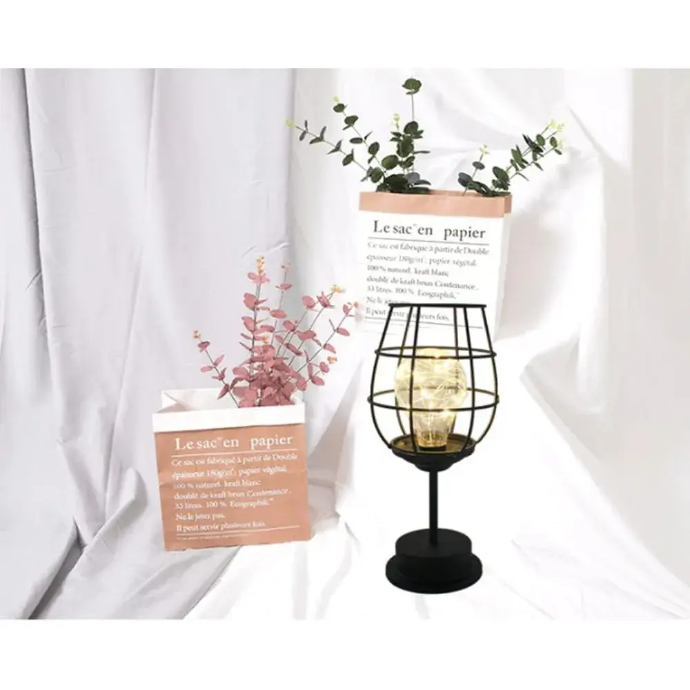 Lampa Decorativa cu Leduri, Model Pahar de Vin, cu Baterii, 13 x 13 x 28 cm, Suport Negru, Lumina Alb Cald (4)