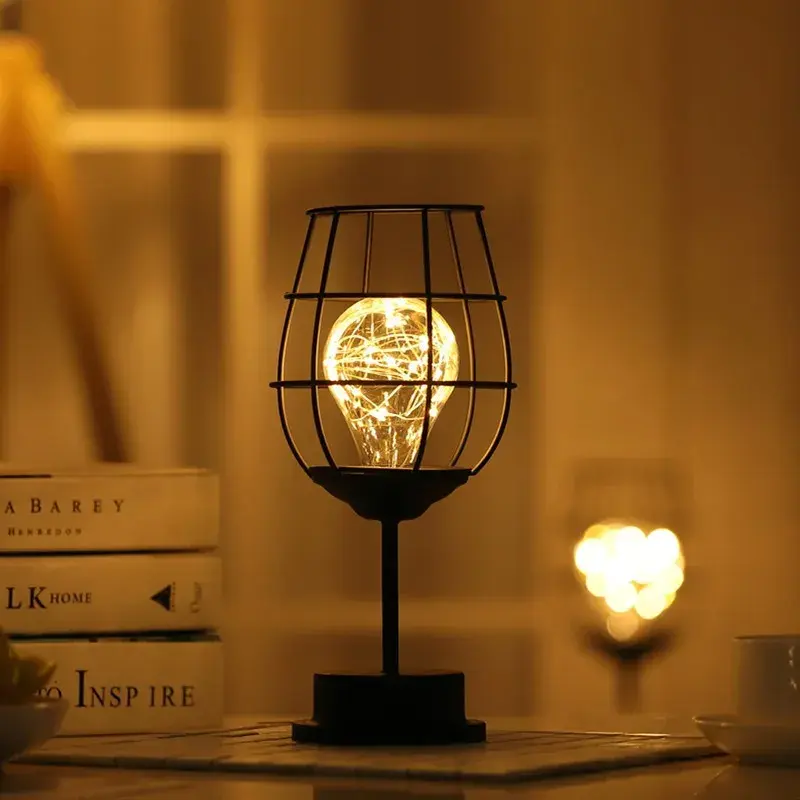 Lampa Decorativa cu Leduri, Model Pahar de Vin, cu Baterii, 13 x 13 x 28 cm, Suport Negru, Lumina Alb Cald (7)