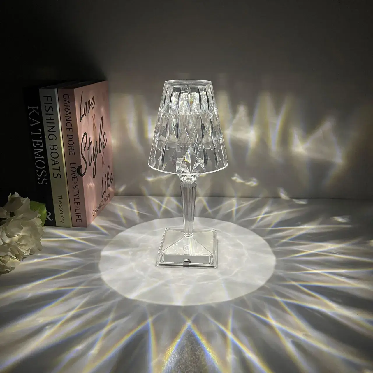 Lampa de birou pe LED RGB 16, dimmer tactil, 3 nivele de intensitate, incarcare USB, 3W, Cristal Acrilic, 26x12 cm, cu telecomanda, transparent (2)