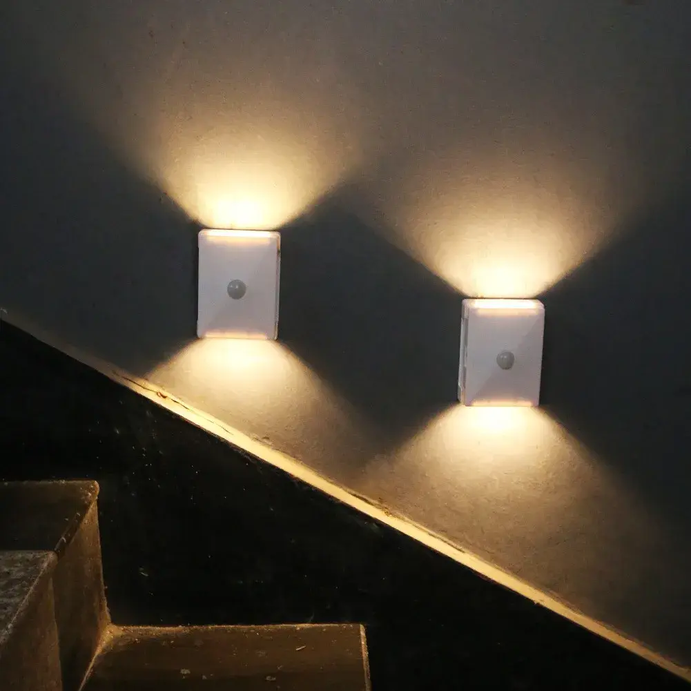 Lampa LED bidirectionala cu senzor de miscare, cu baterii, pentru dormitor, bucatarie, baie, scari, 2 LEd-uri, 8 x 10.5 cm, material ABS si PC, portabila, alb cald (3)
