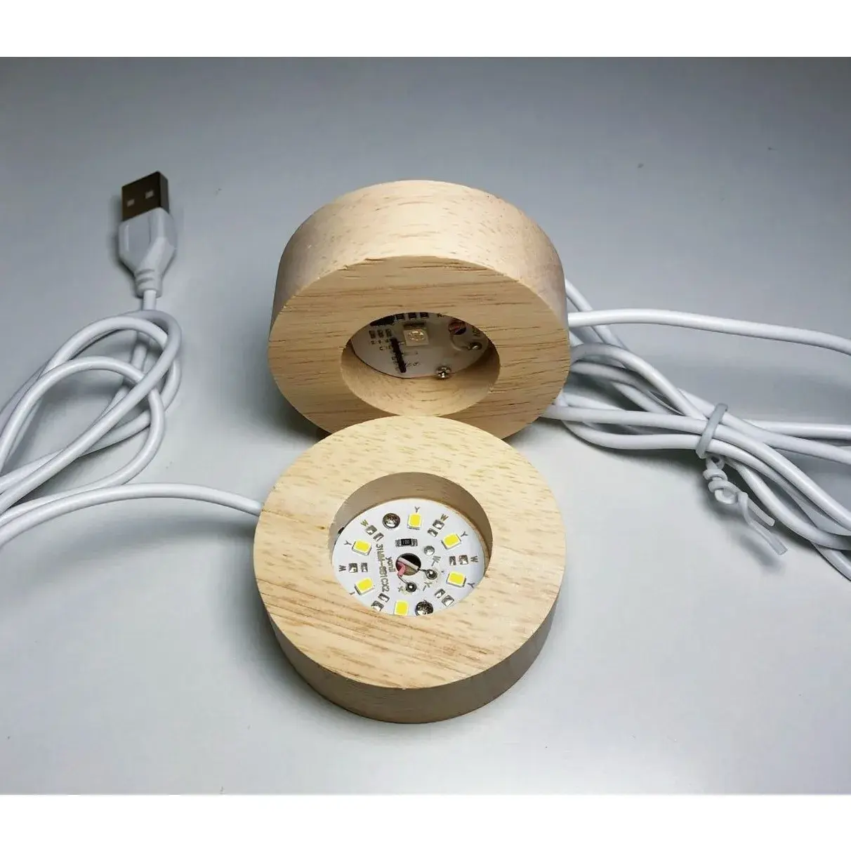 Lampa LED Decorativa, Bila de Cristal cu Diametru 6cm, Model Inima 3D, Alimentare USB, Suport din Lemn, Lumina Alb Cald (4)