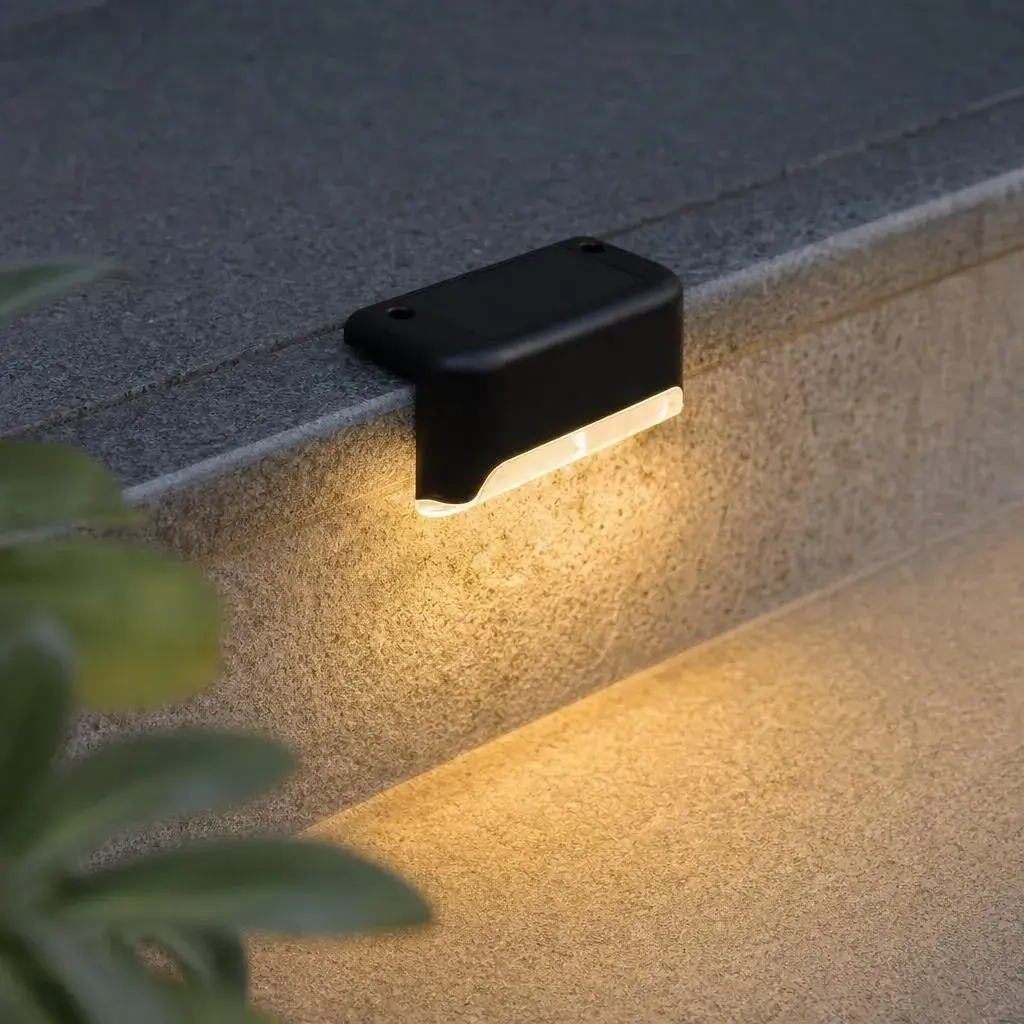Lampa Solara pentru Trepte, Montaj pe Trepte, Alimentare Solara, Iluminare pentru Exterior, pentru Gradina, Curte si Terasa, 5x8 cm, Negru (2)