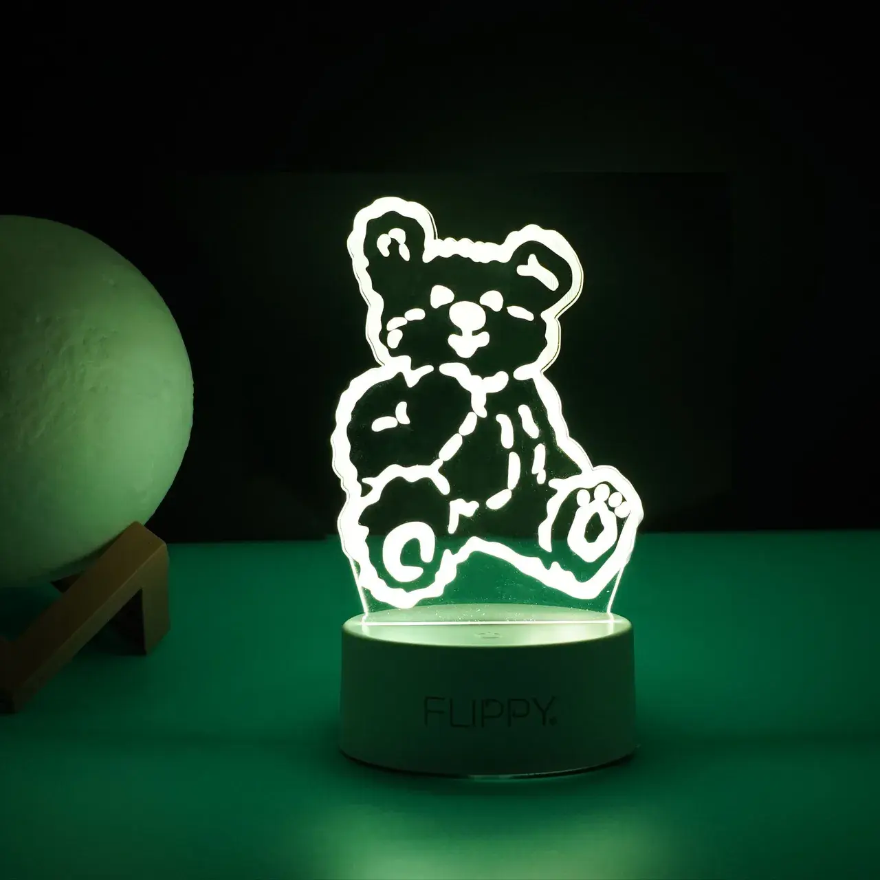 Lampa LED decorativa, 3D, Ursulet, cu telecomanda, doua moduri de alimentare USB si baterii, 20 cm inaltime, din material acril si lumina multicolora, alb (5)
