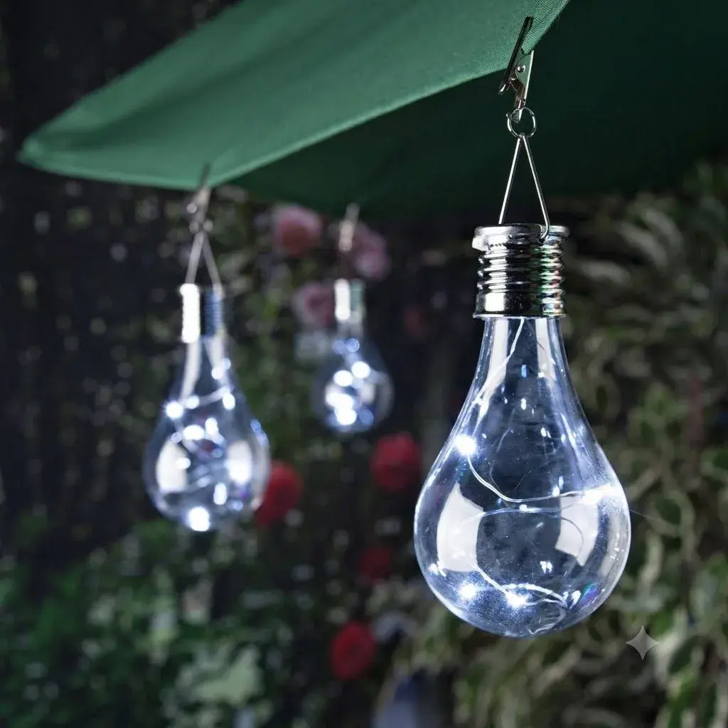 Lampa Solara LED Decorativa sub forma de Bulb, pentru exterior, suspendata, IP65, Ultron Transparent, lumina rece
