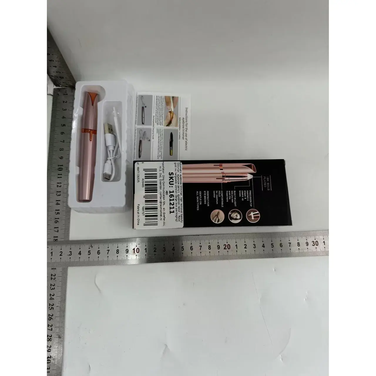 Trimmer Facial pentru Sprâncene și Păr Facial, Reîncărcabil USB, Design Compact, ABS, 1.5 x 13 cm Roz Auriu (7)