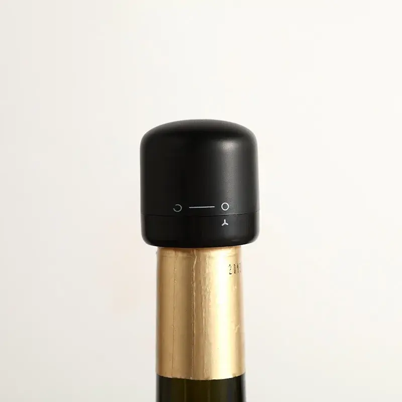 Capac de Etansare a Sticlei de Vin, Rotativ, On-Off, Silicon, Reutilizabil, Usor de Depozitat si Folosit, 3.8 x 3.8 x 3.8 cm, Negru (5)