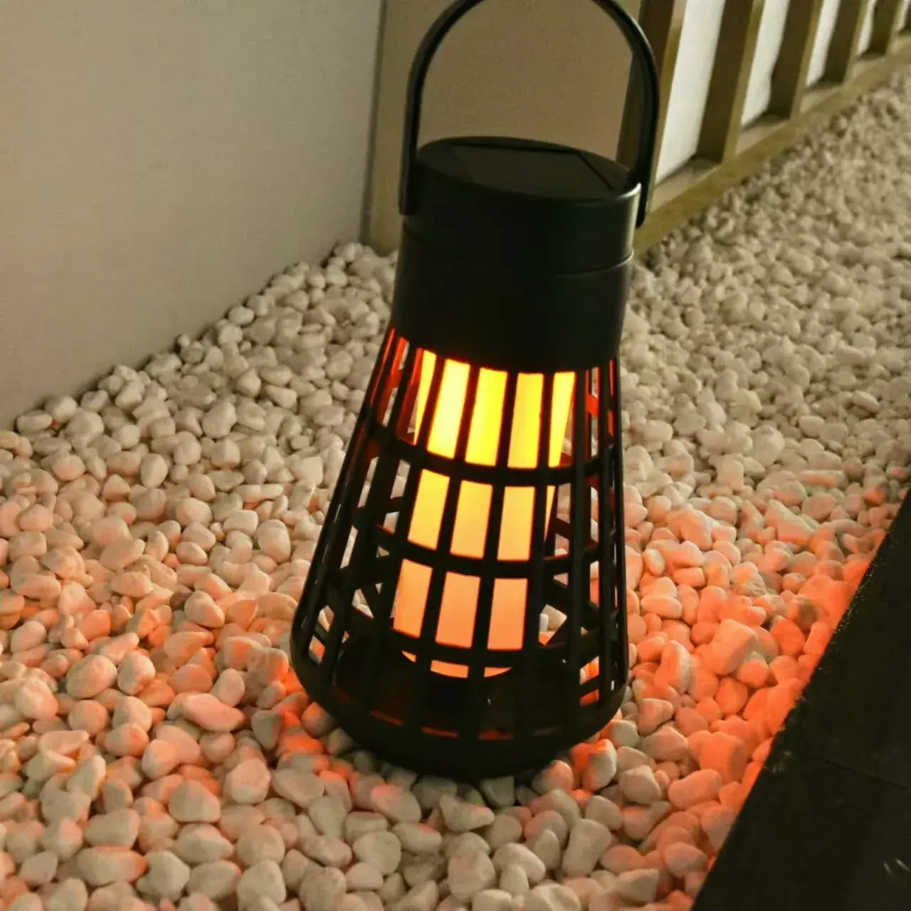 Lampa Solara pentru Gradina, Reincarcabila de la Soare, Model Felinar, Portabila cu Picior, Lumina Calda, 12 cm, Negru (2)