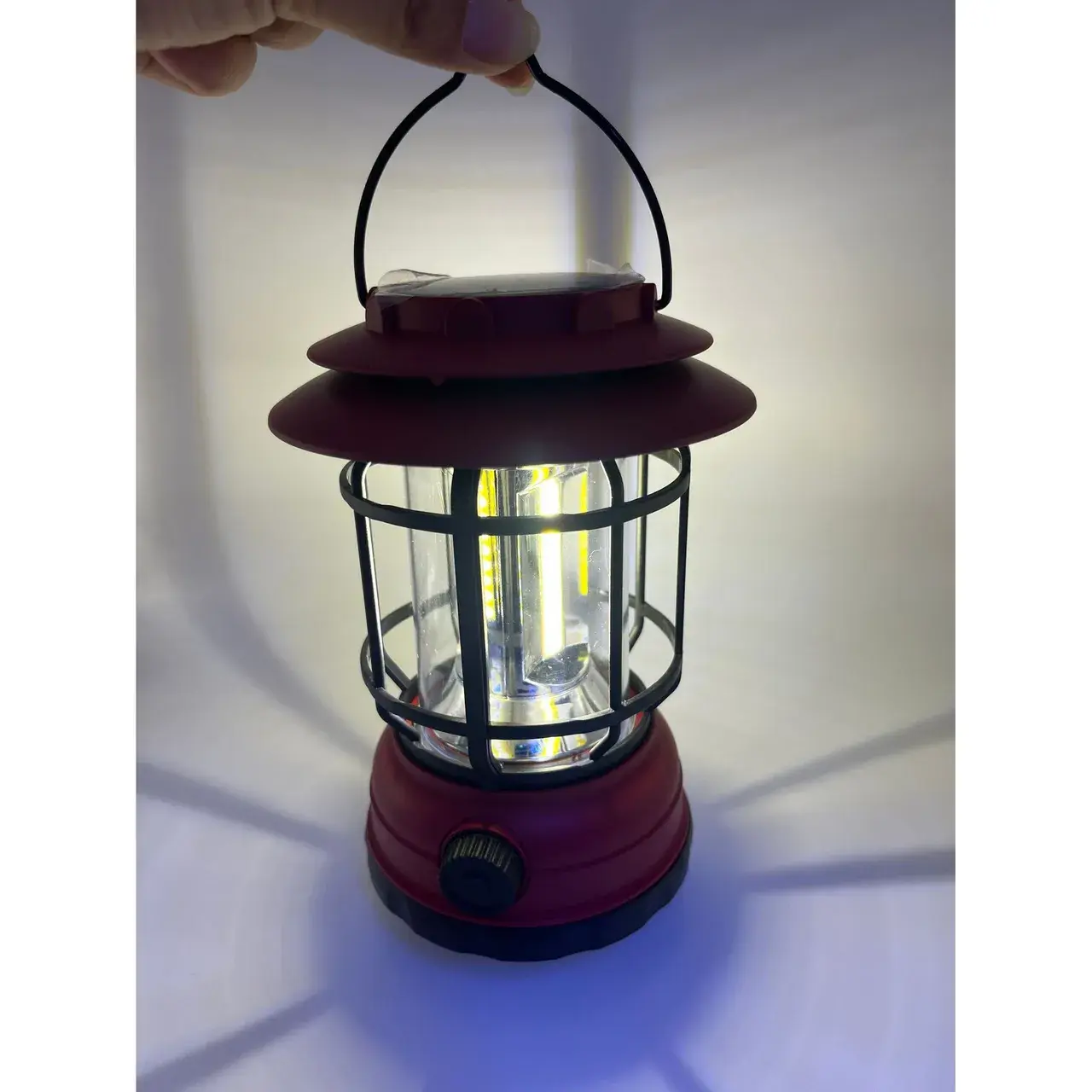 Lampa portabila camping, Felinar Vintage, ABS, Iluminare 30 COB LED, Intensitate reglabila, Acumulator inclus, Incarcare Solara si USB, 5W, Rosu (3)