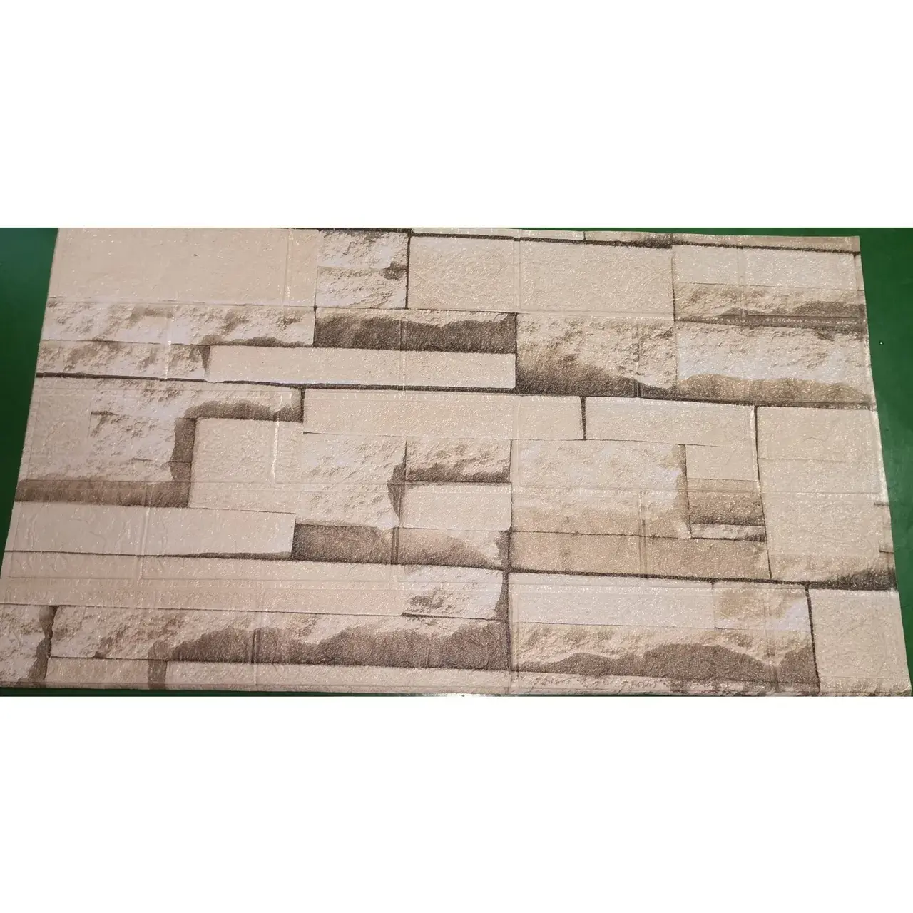 Set 10 Placi de Tapet, Autoadezive, 70 x 77 cm, 2.5 mm Grosime, Suprafata Acoperita 5.3 mp, din PVC, Model Piatra, Bej (5)