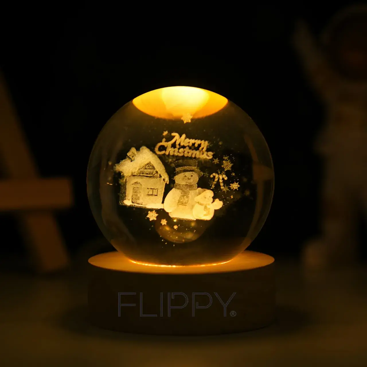 Lampa LED Decorativa, cu Bila de Cristal cu Diametru 6cm, Model Merry Christmas 3D, Alimentare USB, Suport din Lemn, Lumina Alb Cald (4)