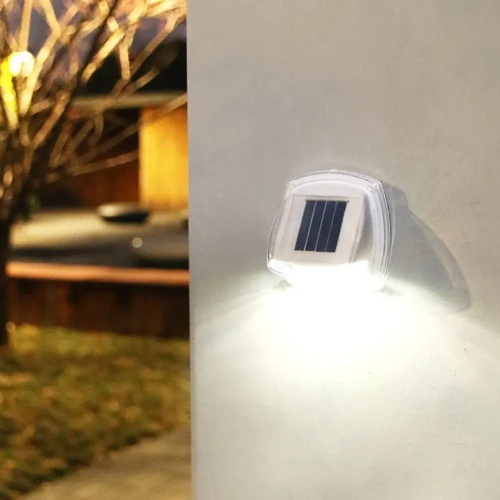 Lampa Solara LED pentru Gradina, Set 2 Bucati, Tip Aplica pe Perete, 8.5 x 9 cm, 2V, ABS, 600mAh, Rezistent la apa, 8 LED-uri Alb Rece, Alb